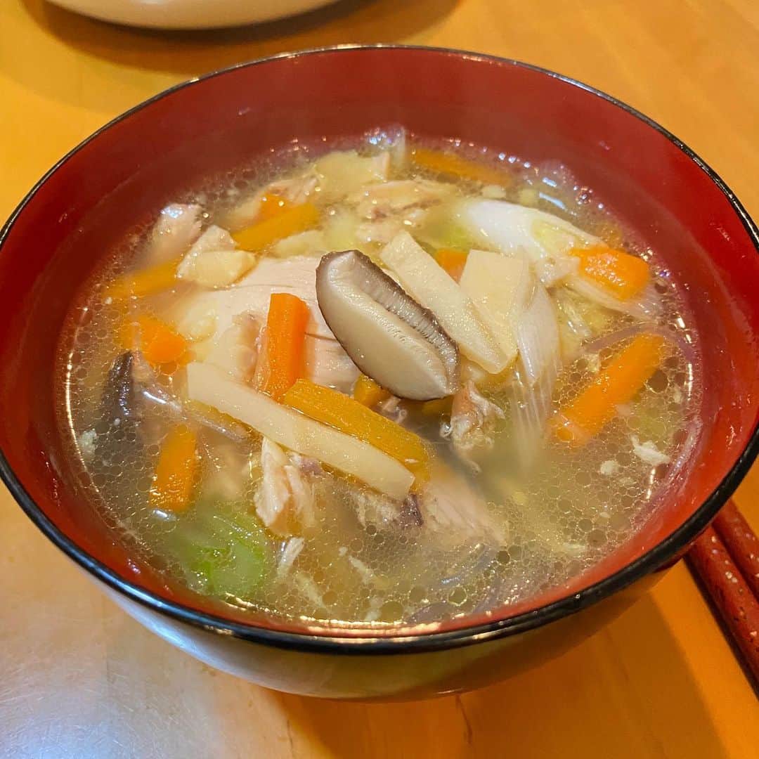 野間美由紀さんのインスタグラム写真 - (野間美由紀Instagram)「鷄のスープ、できました。」12月23日 20時14分 - rose_m