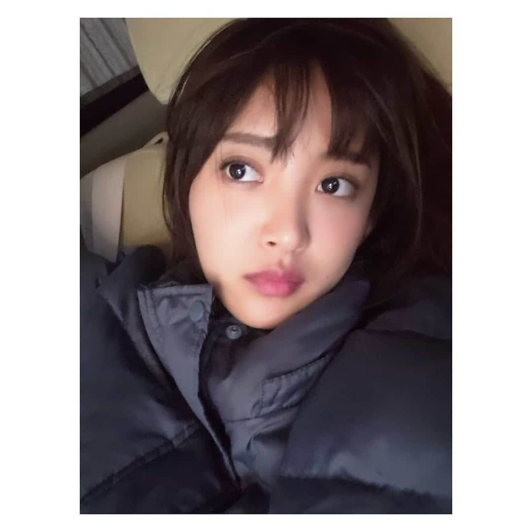 夏菜さんのインスタグラム写真 - (夏菜Instagram)「毎日おしごと。 なんだか年末ばたばたしてるなぁ。 ちょっと疲れてきたけどもうすこし。 がんばれーわたし。 がんばれーみんな。」12月23日 20時22分 - natsuna_official