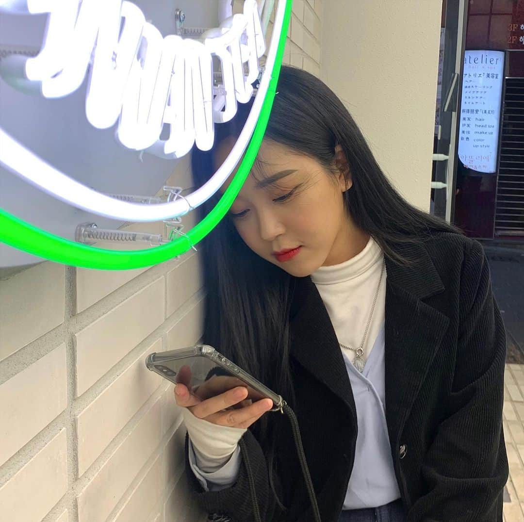チャ・ユンジのインスタグラム：「모두들 이번 크리스마스계획은🙄?」