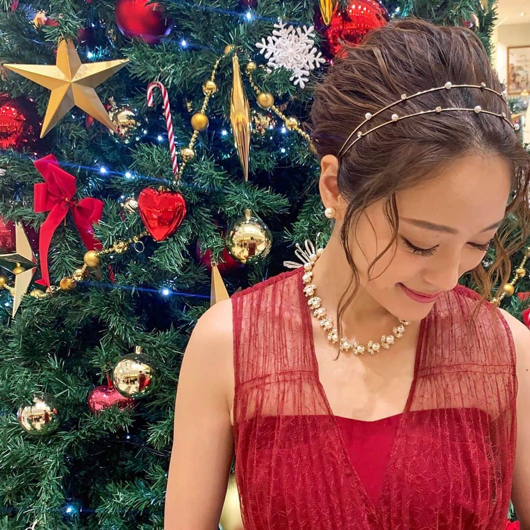 chayさんのインスタグラム写真 - (chayInstagram)「Dress Up🎄👠 #christmas #merrychristmas  #クリスマス #クリスマスコーデ  #lilybrown #grosseglace」12月23日 20時56分 - chay1023_official