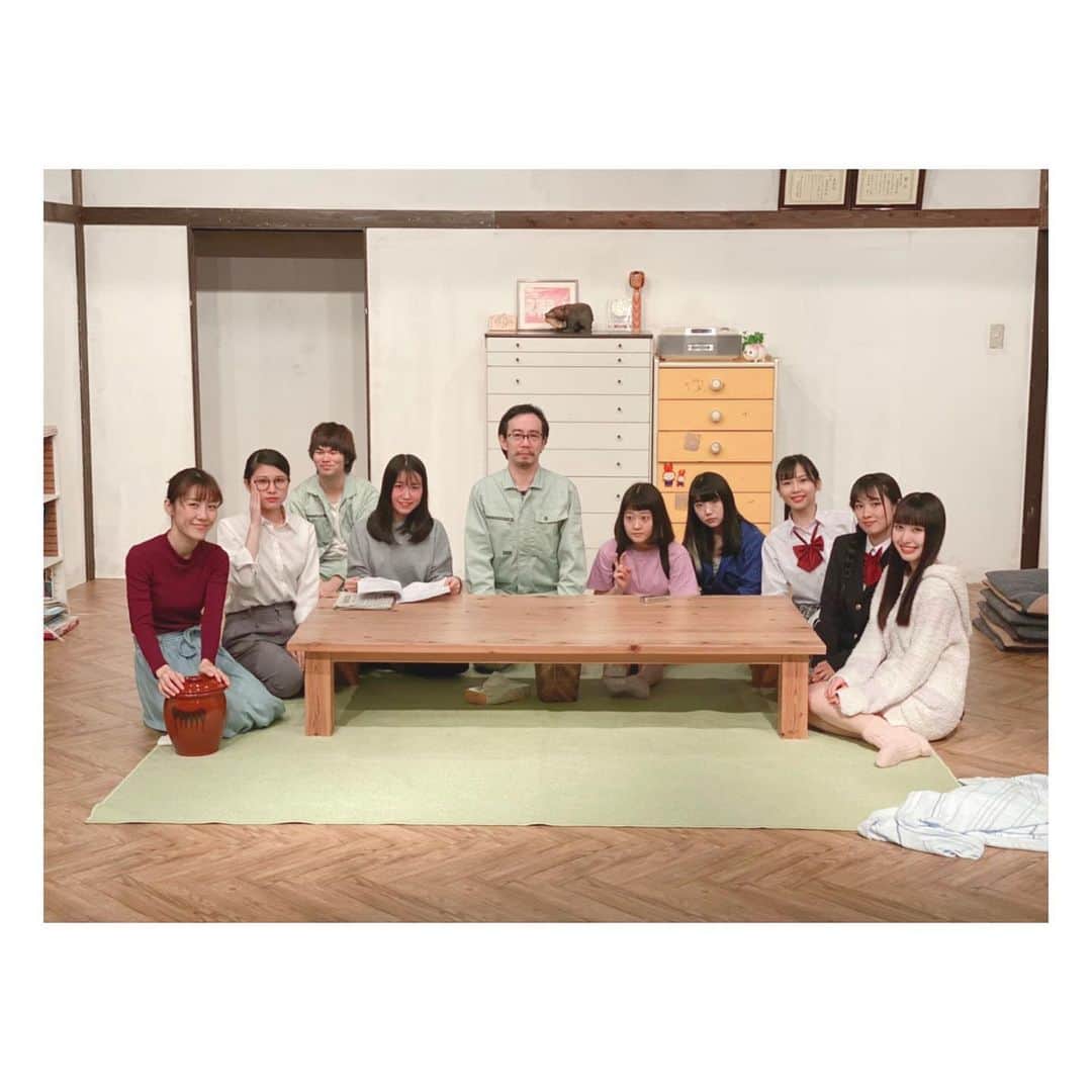 のインスタグラム：「﻿ 『佐藤家のぬかどこ』﻿ ﻿ 終わりました。﻿ ﻿ 観に来てくださった皆さま、﻿ 本当にありがとうございました。﻿ ﻿ ﻿ 佐藤家の長女として、お客様と過ごした時間。﻿ 本当に楽しい時間でした。﻿ ﻿ ﻿ いつも以上に短い稽古期間でしたが、﻿ チーム力を結束力を感じ、﻿ 最後まで刺激の多い毎日でした。﻿ ﻿ これも家族の物語だったからでしょうか。﻿ ﻿ 笑いやドタバタに溢れる家族。﻿ でも家族には母を失った悲しみも。﻿ ﻿ 母の分も自分がしっかりしようと奮闘する彼女の姿に、﻿ 共感し力をもらいました。﻿ ﻿ ﻿ なんと、昨日続編の決定も劇場速報されまして。﻿ 来春には佐藤家にまた会えるそうですよ。﻿ ﻿ ﻿ ﻿ 沢山の方に愛して頂けた佐藤家。﻿ 来春はこの家族をもっと沢山の方に観て頂けたら嬉しいです。﻿ ﻿ ﻿ ﻿ ﻿ #佐藤家のぬかどこ #舞台 #終演 #ありがとう﻿ #Instagram #instagood #instalike ﻿ #love #photo #fashion #F4F ﻿ #フォロミー  #팔로우 #셀카 #일상 #松田実里﻿ ﻿ ﻿ ﻿ ﻿ ﻿ ﻿ ﻿ ﻿ ❖ ❖ ❖ ❖ ❖ ❖ ❖ ❖ ❖ ❖ ❖ ﻿」