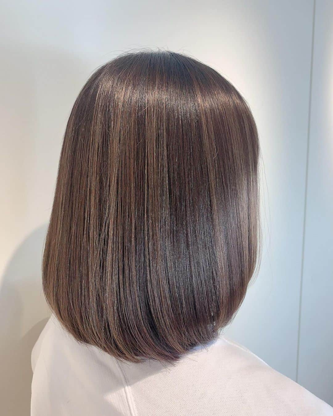 青木玲緒樹のインスタグラム：「髪が生き返った🥺🥺 吉田さんありがとうございました💇🏻‍♀️💗」
