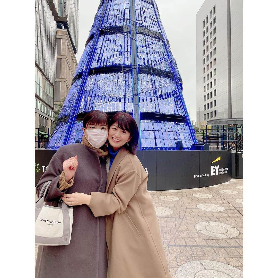 森麻季さんのインスタグラム写真 - (森麻季Instagram)「妹とアナ雪2鑑賞  姉妹だからか節々であーこの感じわかる！と共感 妹も同じ感覚だったみたい  #私には妹がいてよかった #大好きな妹  #妹ラブ  #アナ雪2」12月23日 23時11分 - maki.mori_m