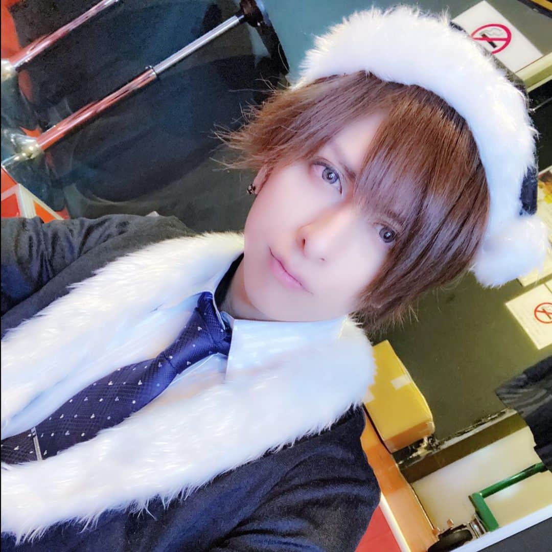 I’LLのインスタグラム：「Xmas FANMEETING 2019」