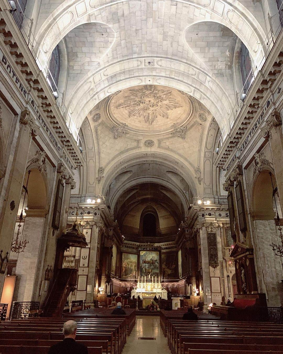 川島幸美さんのインスタグラム写真 - (川島幸美Instagram)「Sacred places makes you feel peaceful and calm.✨⛪️✨」12月24日 10時42分 - yukimikawashima