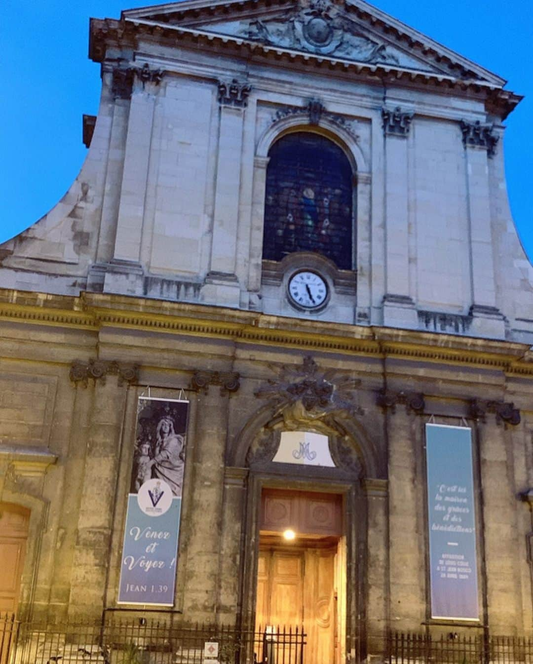 川島幸美さんのインスタグラム写真 - (川島幸美Instagram)「Sacred places makes you feel peaceful and calm.✨⛪️✨」12月24日 10時42分 - yukimikawashima