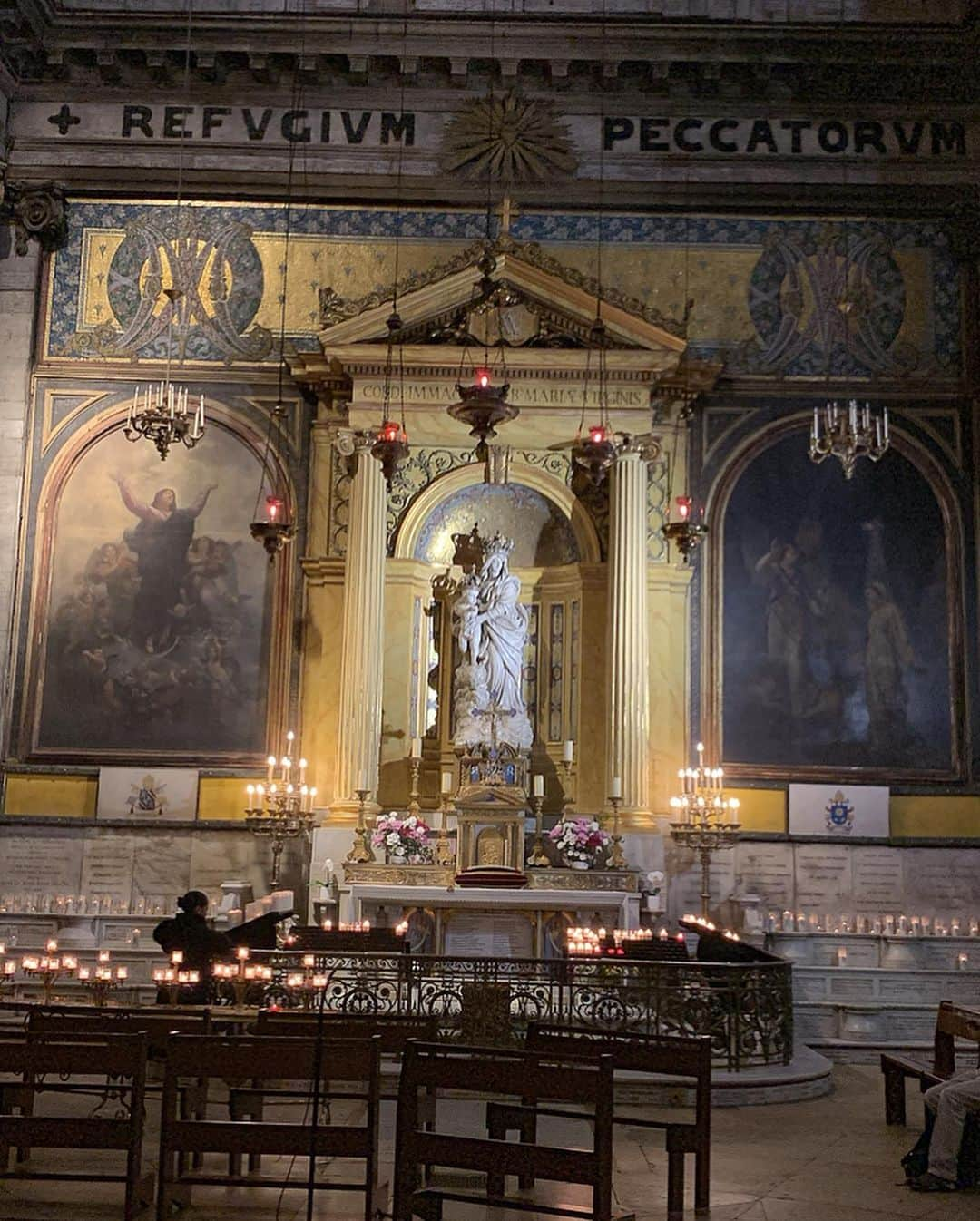 川島幸美さんのインスタグラム写真 - (川島幸美Instagram)「Sacred places makes you feel peaceful and calm.✨⛪️✨」12月24日 10時42分 - yukimikawashima