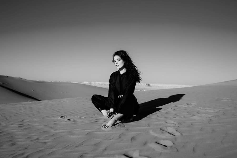 クリスティナ・バザンのインスタグラム：「A few days ago, I came back from an impactful experience in the heart of Saudi Arabia, Riyadh for the @mdlbeast music festival which is part of the country’s Vision 2030 project to bring art and cultural events to Saudi, engaging the youth and opening new frontiers. What felt to me like a message of openness stroke a backlash. I feel saddened for the understanding and diplomacy I may have lacked in putting this trip into narrative. My work has always brought me to unexpected places with each their own intricate cultural affirmations and beliefs. Although I am not a politician nor can I call myself knowledgeable in cultural affairs, I understand the absolute necessity for us all in educating ourselves on what goes on in the world before taking any decision. I chose to participate with an unbiased eye and no expectations, coming from a mixed cultural background myself. I traveled with a friend and we were greeted with a warm welcome. In this message I wish to place myself on no side but to simply acknowledge my presence and showcase my compassion for those who still might suffer oppressions.  As far as global opinion currently fires on the integrity of the cultural message spread by the festival, it did generate dozens of thousands of jobs, creating opportunities for local youth to collaborate on a big scale music festival, which on a human level is very important in regards to the opportunities provided for these communities. We spent 3 days with locals, a group of brilliant artists from all over the globe and were impressed witnessing thousands of people coming together to dance and celebrate diverse music. I had the pleasure of meeting Hoda Abdulrahman Al Helaissi part of the Shura council and exchange with her on hopes for the future, her ideas on how to engage with all communities, supporting women’s rights, diversity, and the power of culture and art in this conversation as a bridge in the still relevant gaps.  Due to current circumstances I would like to have your opinion on associations which deserve support and attention as I will be donating proceeds to sectors that can utilize this money for social care and improvement.  With Love」