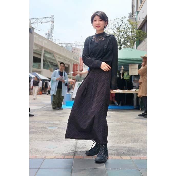 the STYLE SNIPのインスタグラム：「Sway In The Wind _ #thestylesnip #stylesnip #ragtag #streetstyle #streetsnap #ootd #fashion #used #ファッションをもっと自由にもっと楽しく」