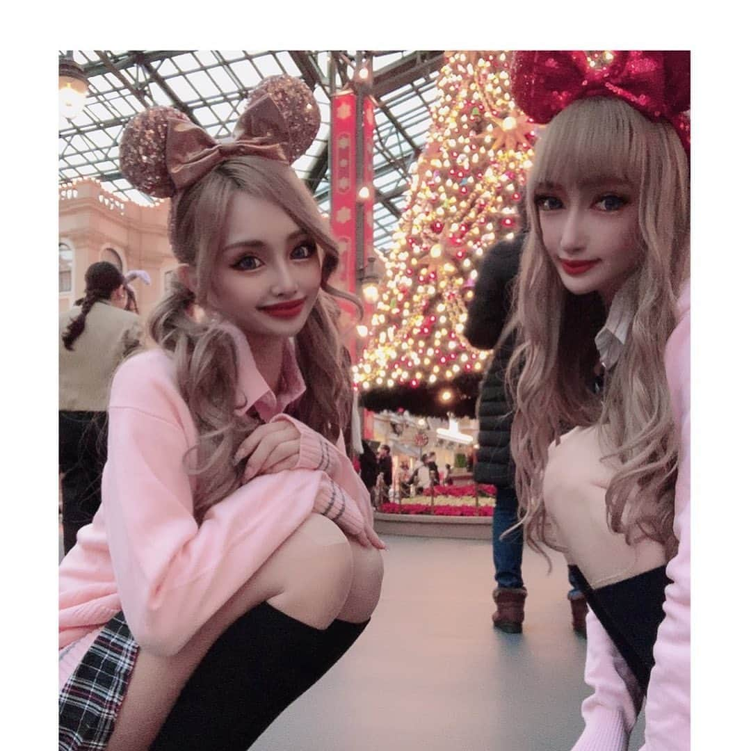 marinさんのインスタグラム写真 - (marinInstagram)「メリークリスマス🎅🎁💕😆息子とほのぴとクリスマス制服デート🐱💋🌹😍ストーリーに載せたよ🍰🎄💄🧚🏻‍♀️🖤」12月24日 1時39分 - maririn__78