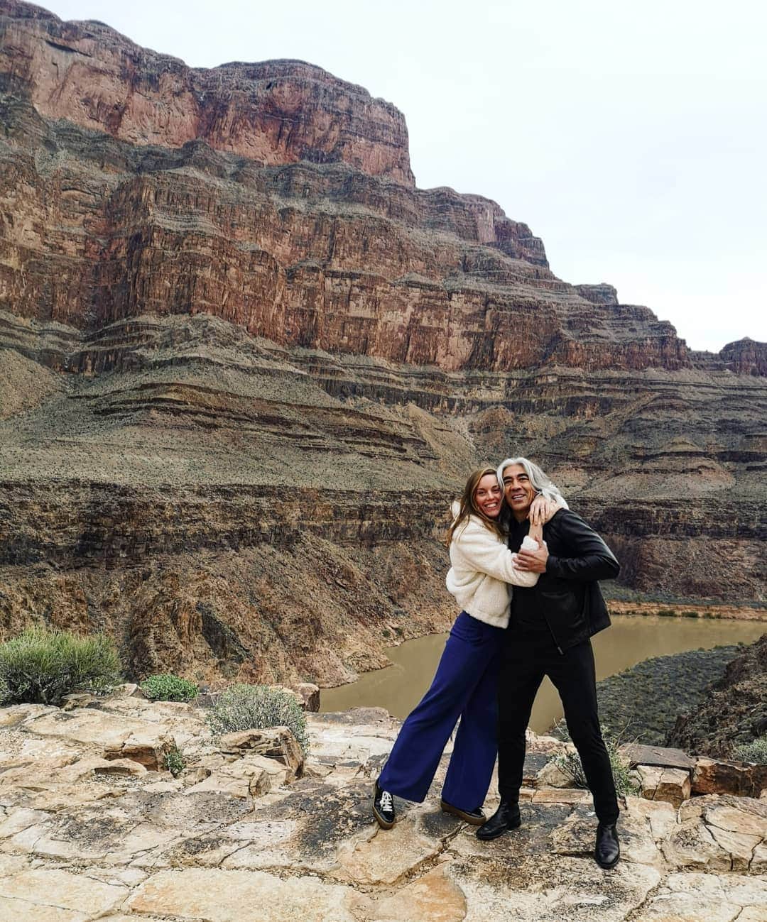 フェムケ・ヘームスケルクのインスタグラム：「What happens in Vegas... I'll share 😂 . .  Great 🚁 ride to the grand canyon 😍😍 and went to see the amazing show 'O' from Cirque du Soleil !! ✨ . . . #GrandCanyon #VipO #CirqueDuSoleil」