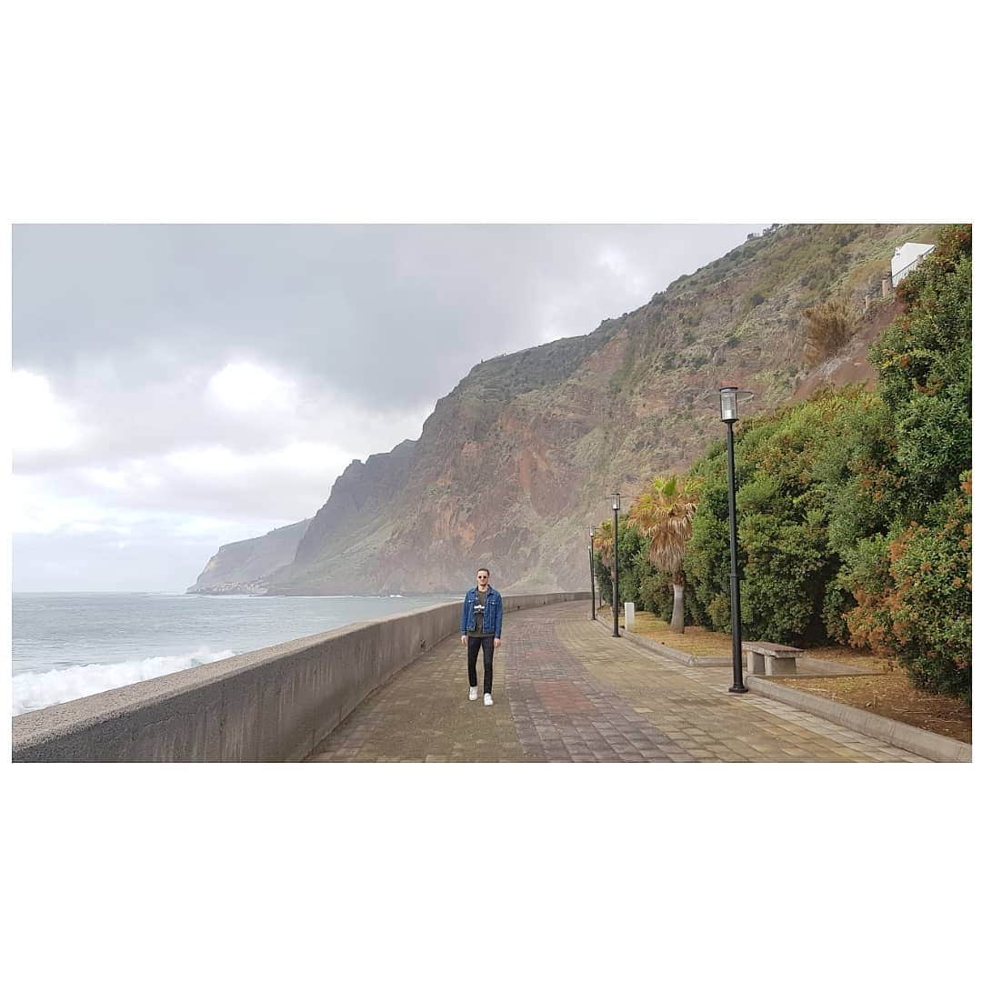 のインスタグラム：「M💙DEIR💛」