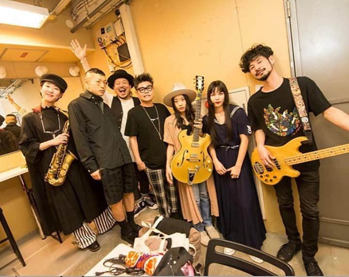 シーサーのインスタグラム：「・ ・ LOVE!! LEARNERS!! #Repost @masamichihamada ・・・ LEARNERS  2019.12.21 渋谷CLUB QUATTRO  photo by @yukiko_ono  #ラーナーズ」