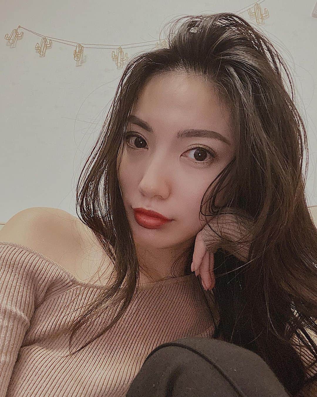 吉田愛璃のインスタグラム：「ɢᵒᵒᵈ ɴⁱᵍʰᵗ ✩」