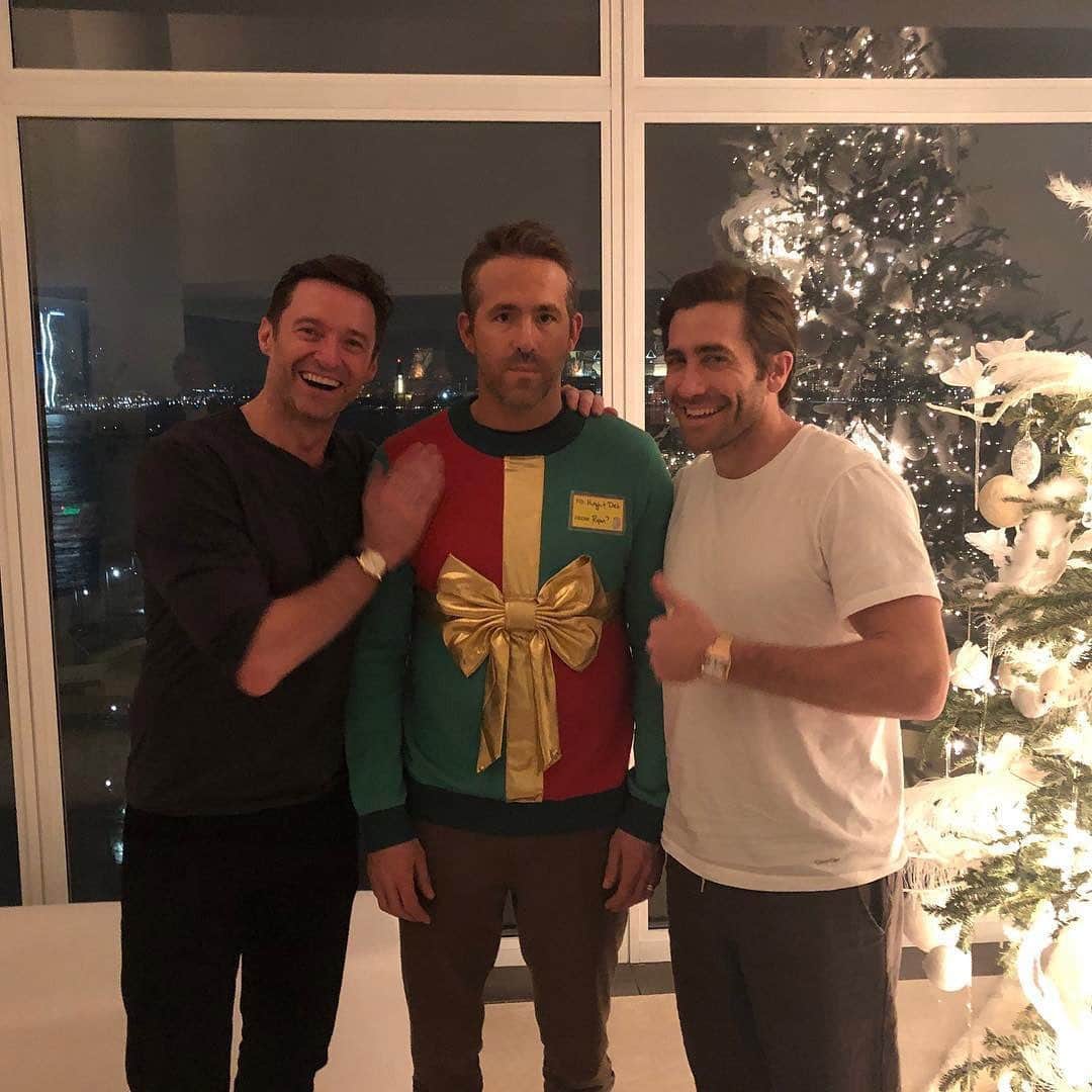 WATCHMANIAさんのインスタグラム写真 - (WATCHMANIAInstagram)「“These fucking assholes said it was a sweater party”  This was hilarious.」12月24日 4時50分 - watchmania