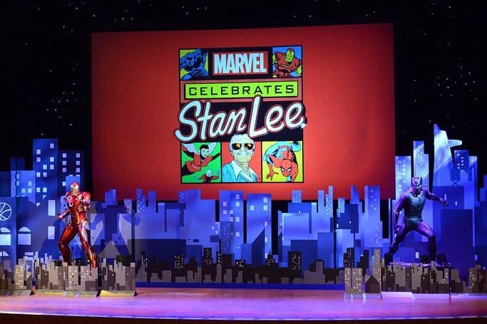 Marvel Entertainmentさんのインスタグラム写真 - (Marvel EntertainmentInstagram)「Your favorite stars and creators from across the Marvel Universe assemble for "Celebrating Marvel's Stan Lee"! 🌟  See more photos on Marvel.com, and watch the special now on ABC.com and @Hulu. #CelebratingStanLee」12月24日 7時14分 - marvel