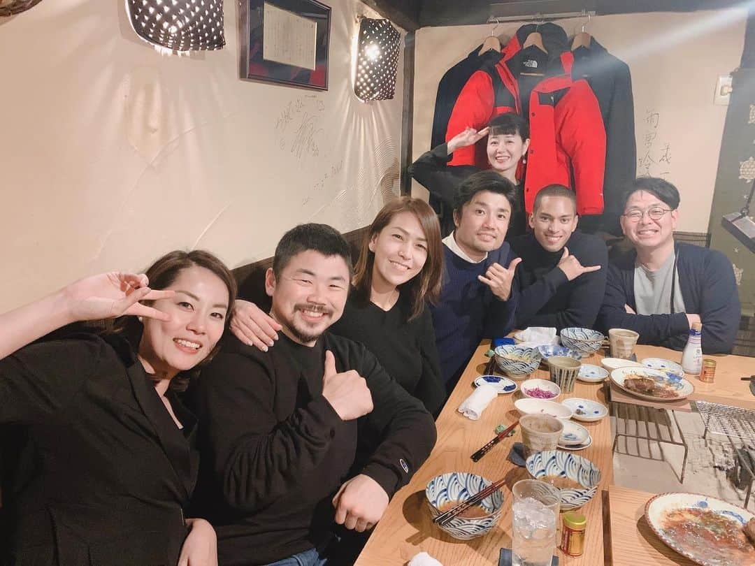 山田幸代さんのインスタグラム写真 - (山田幸代Instagram)「アスリート会の夜は本当にパワーもらって、ワクワクしかないです😆🙌🏻 昨日は、Aoiの中江さんとの定例会 feat. アスリート会でした。 本当にみんなの話が熱く、そして毎回尊敬しまくりです‼️ 本当に全員を全力応援します📣みんなありがとー！  #AoiTYO #アスリート会  #オリンピック  #全力応援  #athletes  #陸上  #ラグビー  #バスケ  #ラクロス  #仲間  #ケンブリッジ飛鳥 くん #田中史朗 くん #末續慎吾 さん #中川聴乃 ちゃん」12月24日 7時50分 - lacrosseplayer_sachiyoyamada