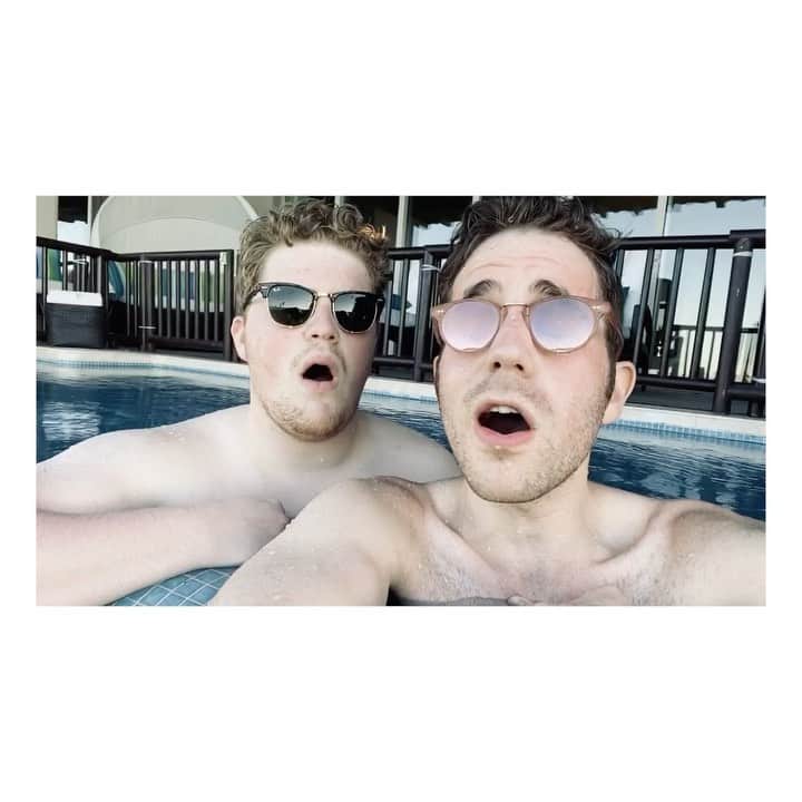 ベン・プラットのインスタグラム：「me & henry singing tennessee whiskey」