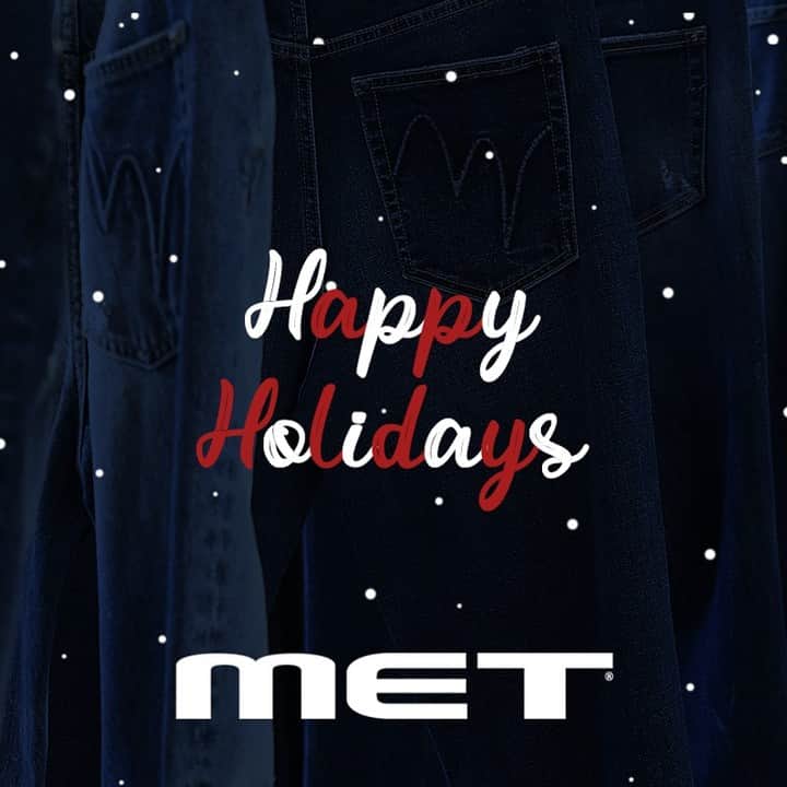 のインスタグラム：「Met wishes you all a Merry Christmas and a Happy New Year! #Met #MetIsBack #Christmas #HappyNewYear」