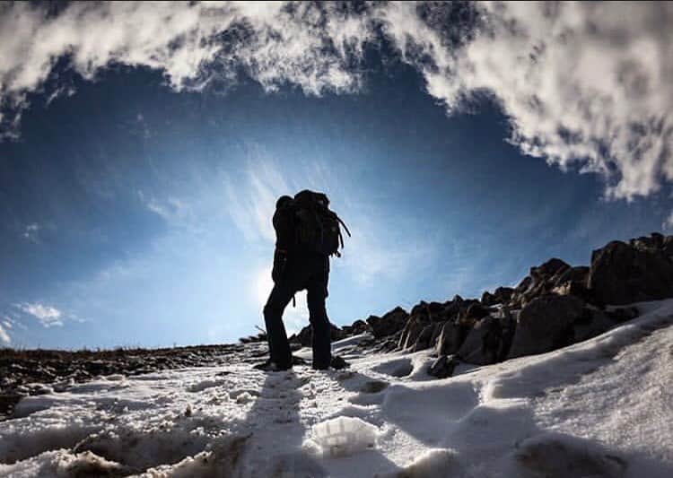 登山*トレッキング*アウトドア『.HYAKKEI』さんのインスタグラム写真 (登山*トレッキング*アウトドア『.HYAKKEI』Instagram)「まるで吸い込まれるような、雪山の美しさ