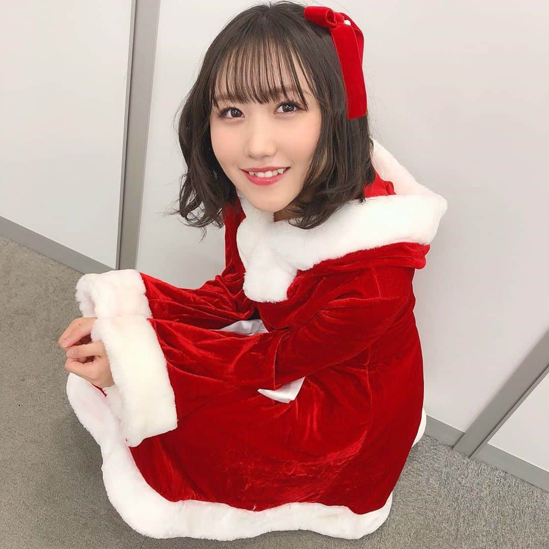 公野舞華さんのインスタグラム写真 - (公野舞華Instagram)「﻿ ﻿ ﻿ ﻿ ﻿ クリスマス、イブだね❄﻿ ﻿ ﻿ ﻿ ﻿ ﻿ ﻿ ﻿ #はちみつロケット #はちロケ﻿ #公野舞華 #きみちゃん #サンタ﻿ #クリスマスイブ #クリスマス﻿ ﻿ ﻿」12月24日 19時27分 - comiqon_maika