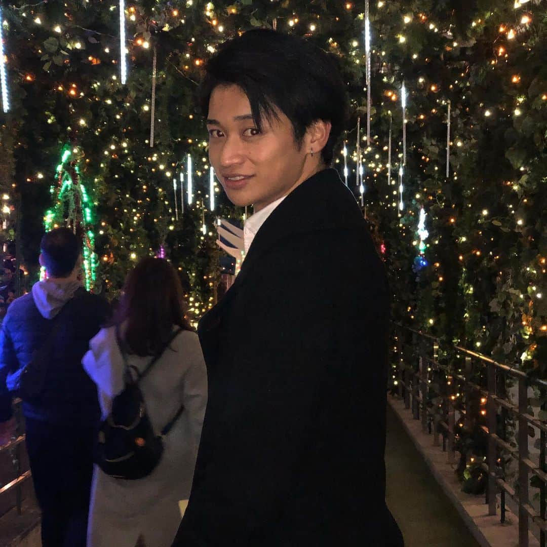 石内呂依さんのインスタグラム写真 - (石内呂依Instagram)「Happy merry Christmas 🎄」12月24日 19時38分 - roi_ishiuchi