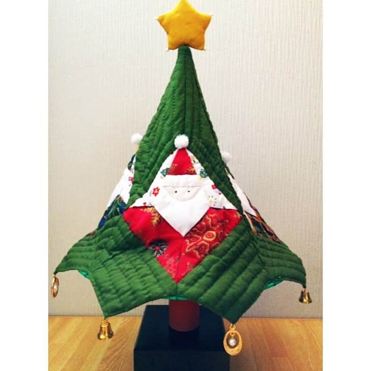 Megumiさんのインスタグラム写真 - (MegumiInstagram)「メリークリスマス🤶  #ハンドメイド  #Handmade  #手作り #母の作品」12月24日 19時39分 - paix2megumi