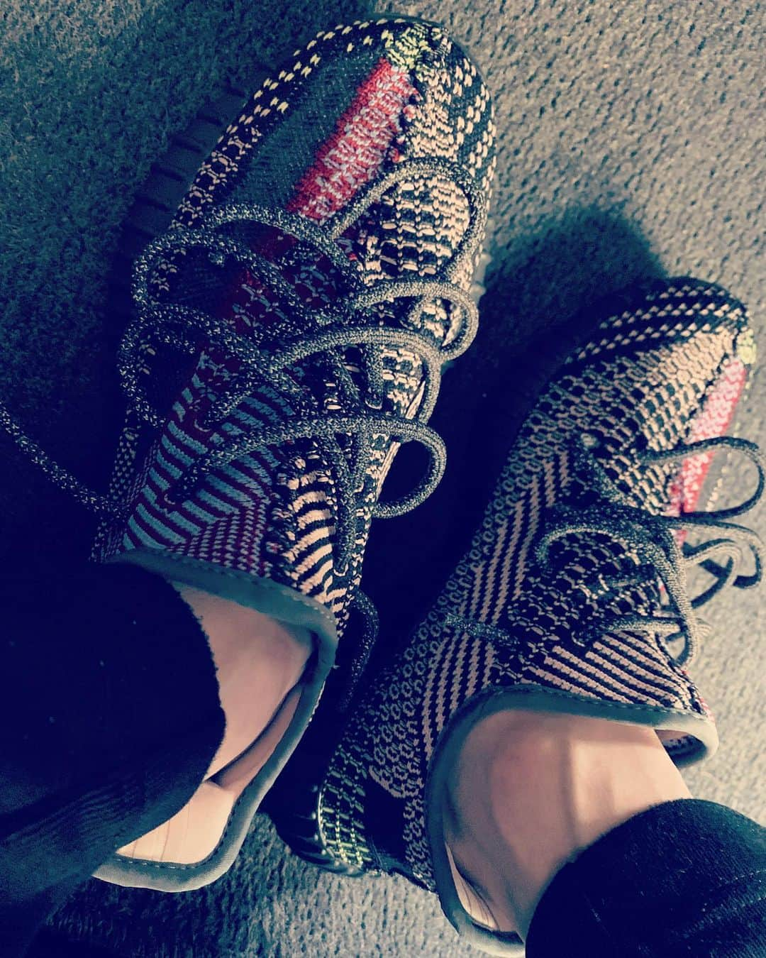 澤本幸秀のインスタグラム：「今までのカラーで一番タイプ。 #YEEZY_BOOST_350」