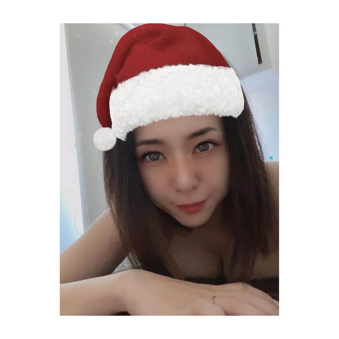 蒼井そらのインスタグラム：「Sexy Santa Claus is going to your town tonight.haha * HELLO CHRISTMAS(eve)!!」