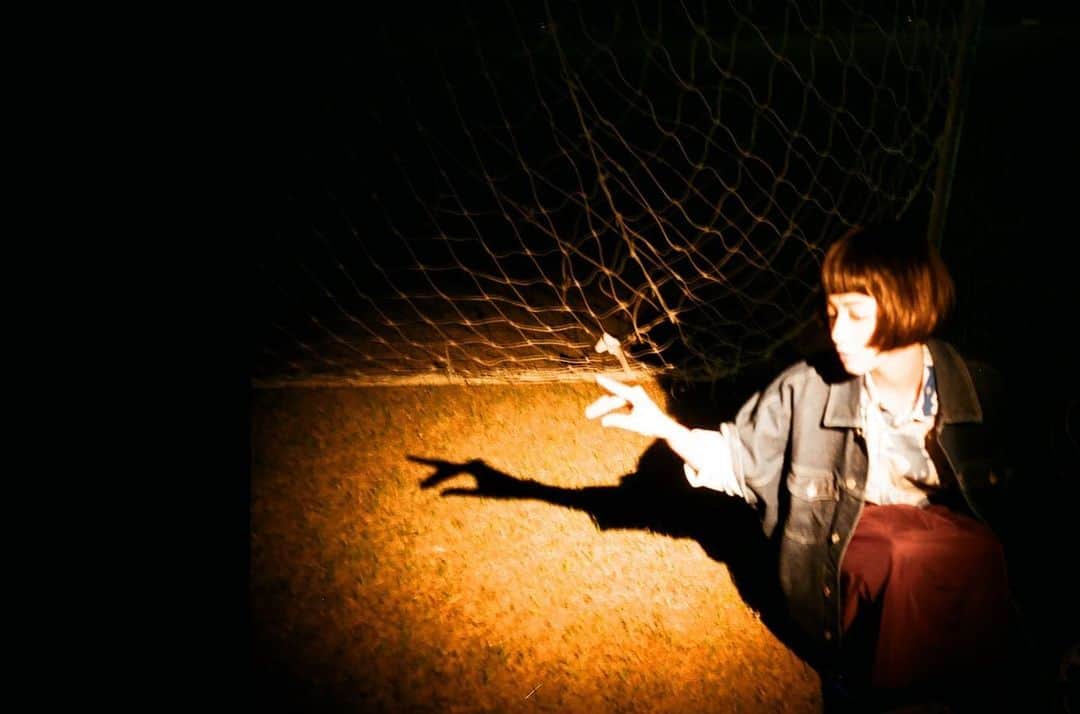 ヤオ・アイニンさんのインスタグラム写真 - (ヤオ・アイニンInstagram)「（私藏照）  好久沒有給許喵拍了 隨便跟大家聊起來 都會記得我們曾經拍過的系列 這樣算是經典吧 許喵厲害！  photo by @oliviaxu」12月24日 13時00分 - ipipy20000