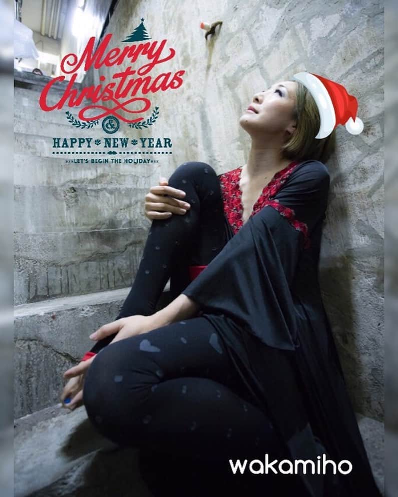 のインスタグラム：「‪#MerryChristmas2019 ‬ ‪#MerryChristmasEve ‬ ‪#イブですが‬ ‪#明日も貼ります‬ http://blog.livedoor.jp/waka_miho」