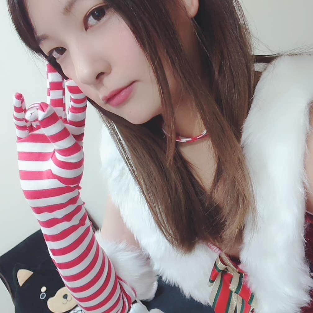 安部未華子さんのインスタグラム写真 - (安部未華子Instagram)「🎄⛄Merry X'mas🎅💫⛄🎄 #あべみかこ #安部未華子 #merrychristmas  #クリスマスコスプレ」12月24日 13時09分 - archeabeco