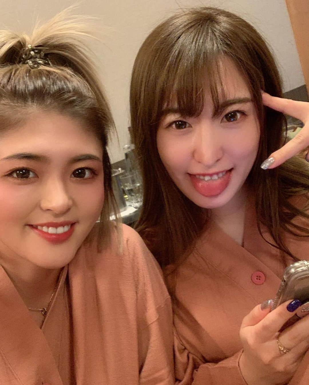 浅香美咲さんのインスタグラム写真 - (浅香美咲Instagram)「とても食べて飲んだ💕🙋‍♀️🙋‍♀️🙋‍♀️💕 #温泉旅行 #群馬 #伊香保温泉 #onsen #ikaho」12月24日 13時27分 - asakamisaki