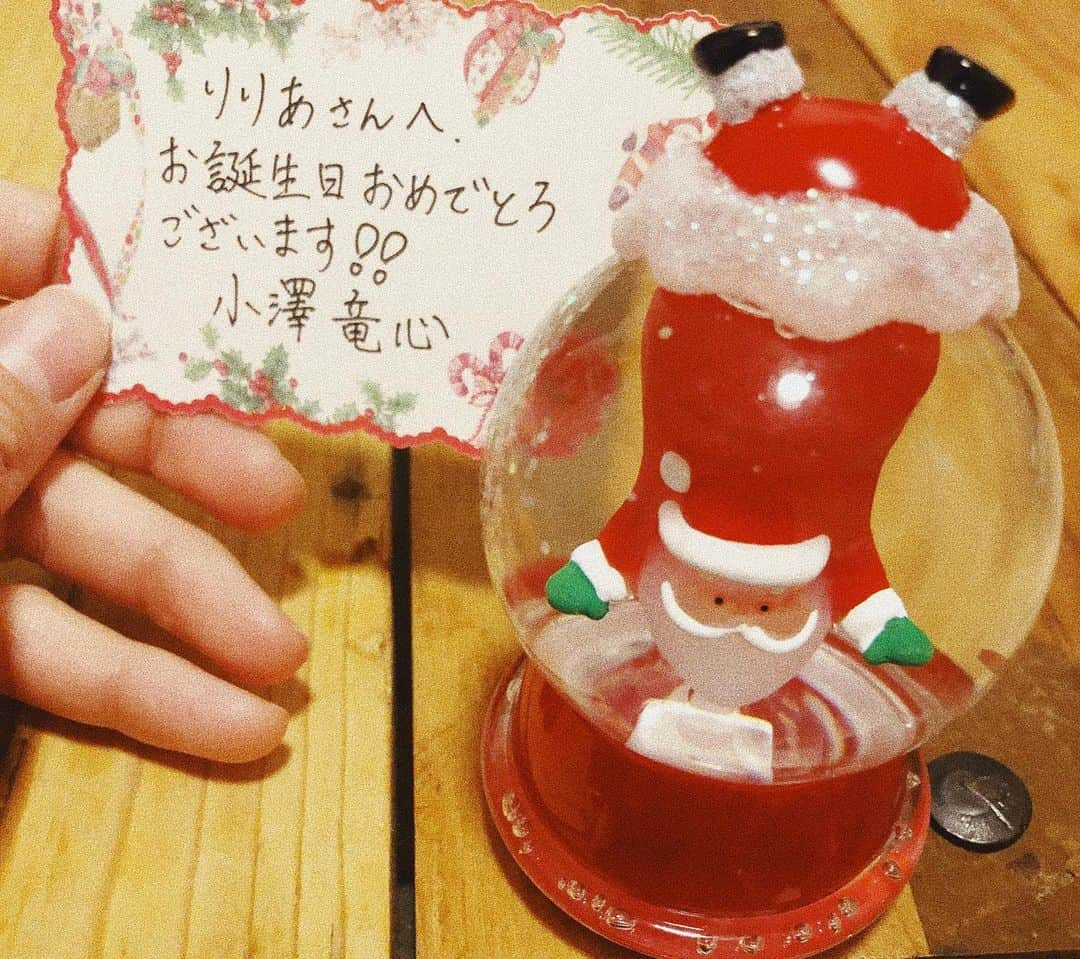 小島梨里杏さんのインスタグラム写真 - (小島梨里杏Instagram)「メリークリスマスイヴ。  またまたお祝いいただきました。しかも大好きなチョコレートケーキで。愛です。  そして、あれ、竜心！？ 中学三年生になった竜心が遊びに来ておりました。ありがとう。  #天才てれびくんYOU #Eテレ」12月24日 14時21分 - r_riria