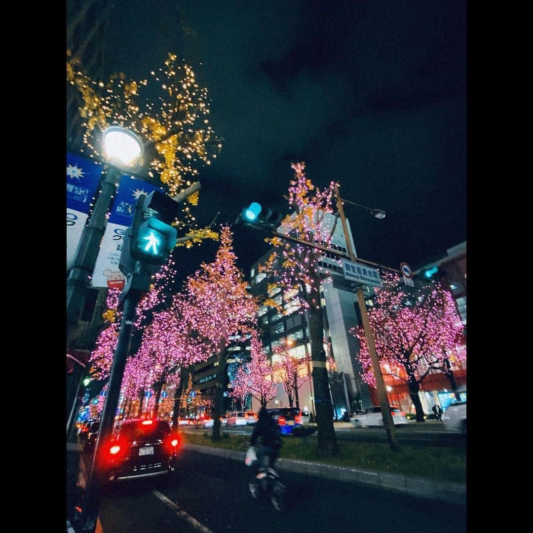 太田夢莉さんのインスタグラム写真 - (太田夢莉Instagram)「め、めりーくりすます…🎄」12月24日 14時36分 - yustagram12