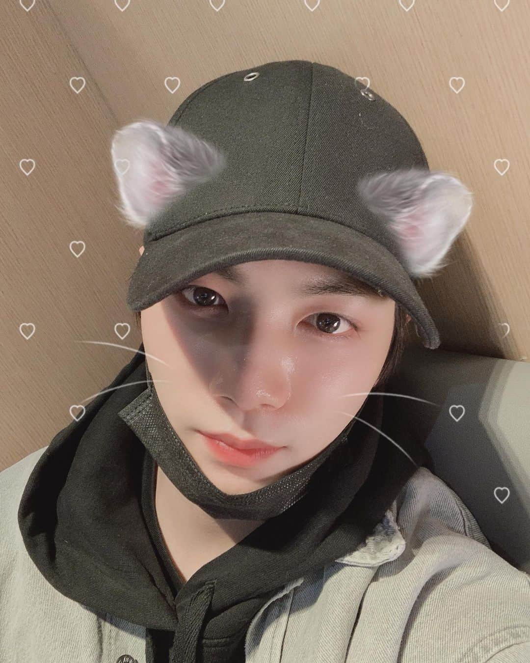 JR のインスタグラム：「라부들,메리크리스마스🎊 -늉이 둘째올림-」