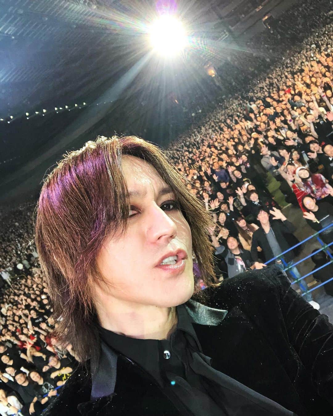 SUGIZOさんのインスタグラム写真 - (SUGIZOInstagram)「From LUNATIC X’MAS with Love 1221.」12月24日 15時19分 - sugizo_official