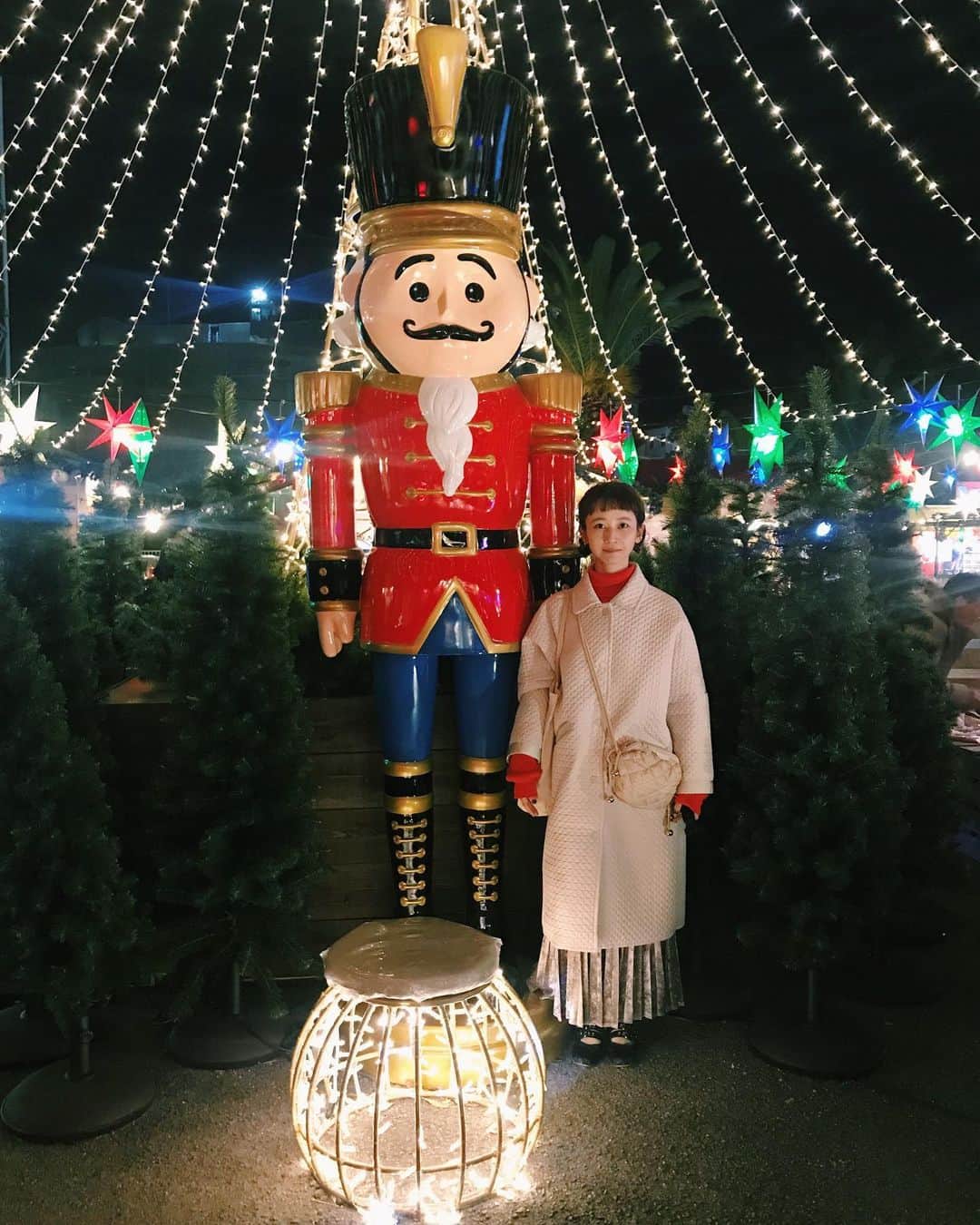 三戸なつめさんのインスタグラム写真 - (三戸なつめInstagram)「メリクリッ🎄❤️ 今日の18時にマリーナシティに遊びに行ってきたよVLOGをYouTubeにあっぷします❤️ これ絶対クリスマスにあげよーって思ってたんだー( ◠‿◠ )お楽しみに！です！ #mito_natsume #vlog #christmas」12月24日 15時37分 - mito_natsume