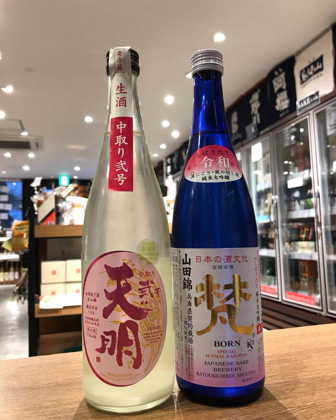 鈴木酒販神田店 〈日本酒とワインの専門店〉のグルメインスタ