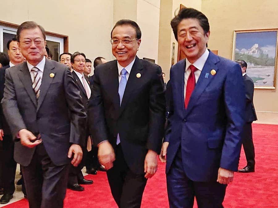 首相官邸のインスタグラム