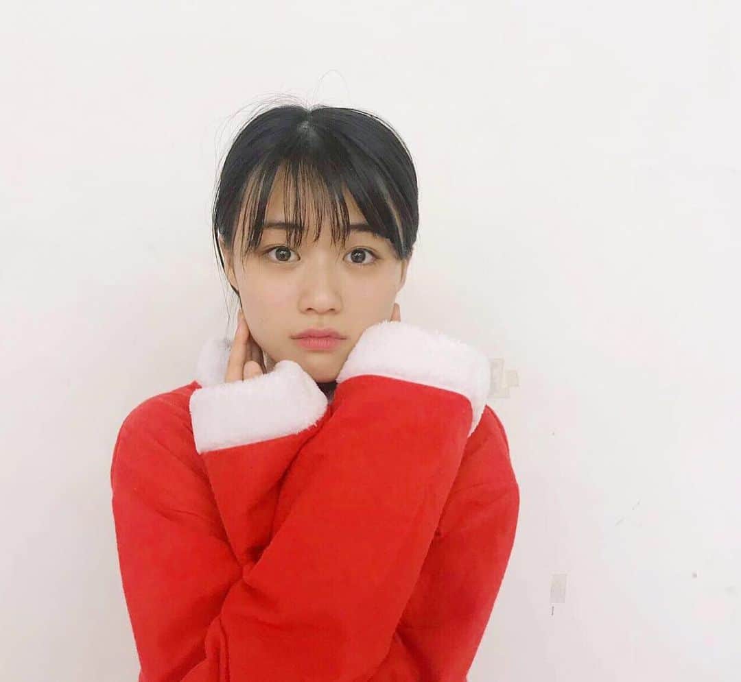 多田成美さんのインスタグラム写真 - (多田成美Instagram)「🎄 Christmas Eve♥🎅🏼🎂 この投稿にコメントを書いてくださった方には、25日に返信したいと思います❄たくさん送って下さった方がいた場合は、ランダムになってしまうとは思います🙇‍♀️ご了承ください~  では素敵なクリスマスイブを~🌷」12月24日 17時39分 - narumitada_official