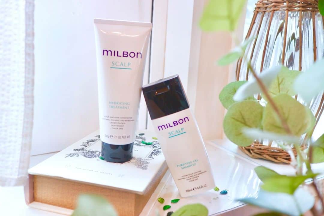 のインスタグラム：「Beautiful hair is created by healthy scalp. "Milbon SCALP Series" helps you deal with itch, dry, greasy hair and other hair problems. It also balances out the hair’s moisture and oil compartment. ＝＝＝＝＝＝＝＝＝＝ Milbon official account. WE provide worldwide stylist-trusted hair products. On this account, we share how stylists around the world use Milbon products. Check out their amazing techniques! ＝＝＝＝＝＝＝＝＝＝ #milbon #globalmilbon #milbonproducts #hairdesign #haircut #haircare #hairstyle #hairarrange #haircolor #hairproduct #hairsalon #beautysalon #hairdesigner #hairstylist #hairartist #hairgoals #hairproductjunkie #hairtransformation #hairart #hairideas #beauty #shampoo #hairtreatment #beautifulhair #scalp #scalpcare」