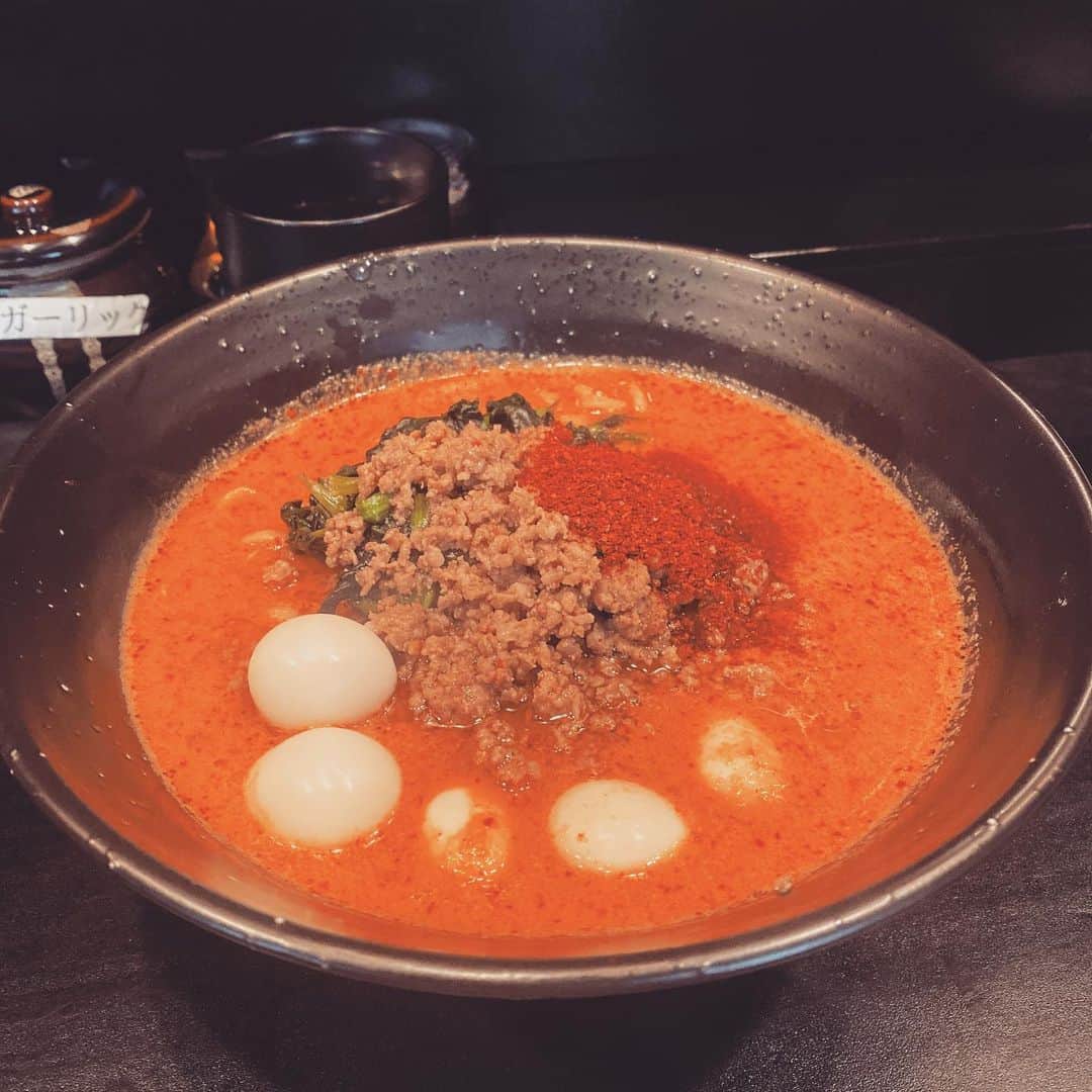 関智一のインスタグラム：「地獄担々麺！」