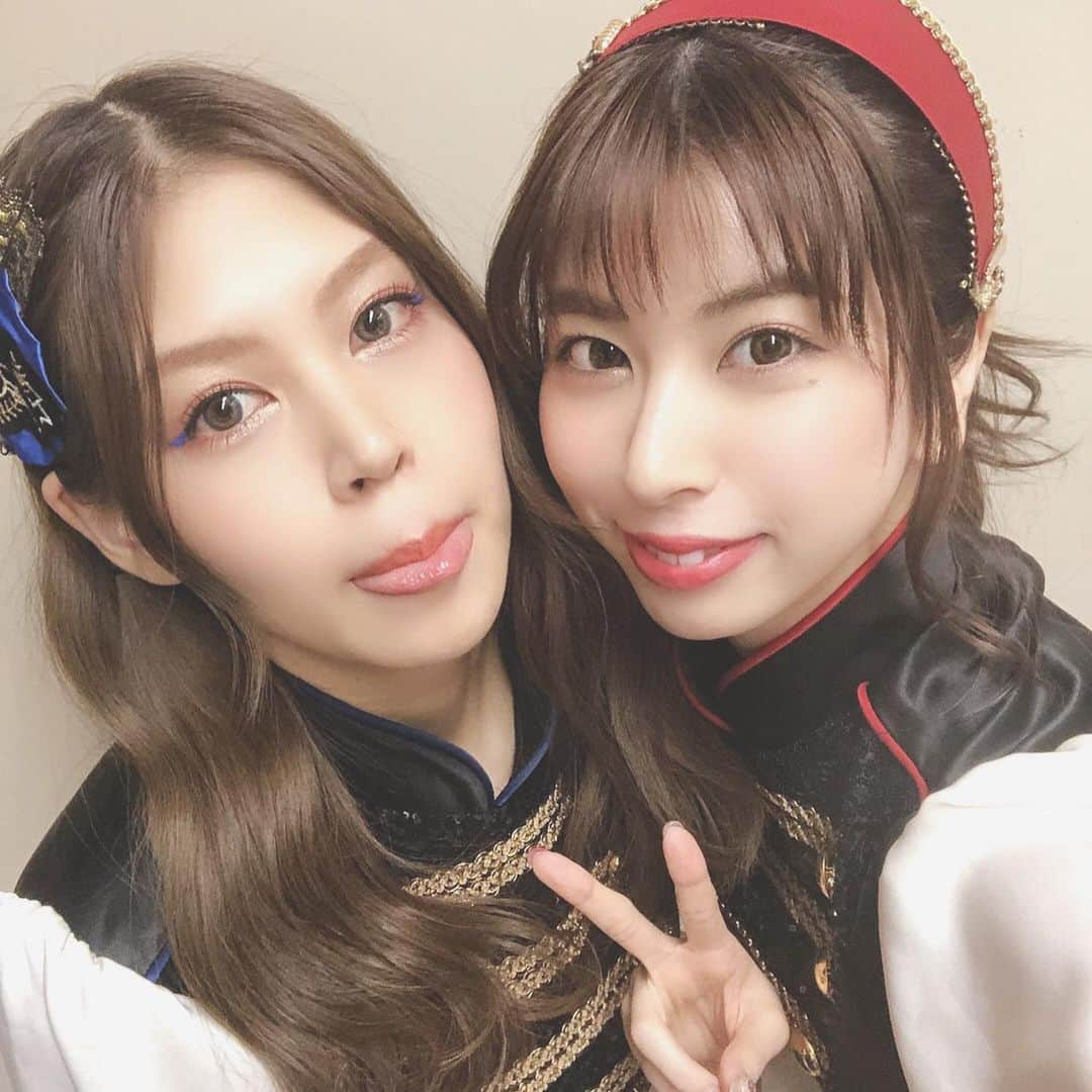 吉岡久美子さんのインスタグラム写真 - (吉岡久美子Instagram)「今日 #クリスマスイブ は 私の #誕生日 でした！ OSAKA MUSEさんで #生誕祭 を 開いてもらいました☺️💙 とっても楽しくて幸せでした！ 、 誕生日ということもあり 久しぶりにメンバーみんなと 2ショット撮ったので載せます☺️💙 、 みんな優しくてええやつの かわいこちゃんやからよろしくね☺️ 、 、 #つぼみ大革命 #つぼみ #吉本 #よしもと #アイドル #idol #大阪 #東京 #神戸 #ライブ #instagood #いいね👍  #いいね #フォロー #ふぉろーみー #フォローミー #フォロー希望」12月25日 3時58分 - kuunyaaan