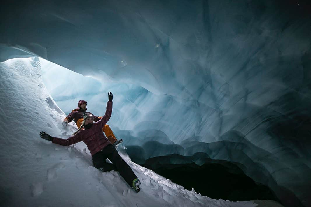 マーモットさんのインスタグラム写真 - (マーモットInstagram)「"After settling into the Moloch Chalet, we set out on our first adventure, a quick tour to an ice cave in the glacier.  Upon arrival, we popped off our skis and splitboards and slid into the cave on or butts through a small, dark hole in the snow. I gathered myself at the bottom, dusted off some snow and looked up in utter amazement at the scene around me.  Striations of blue and white like a sandstone slot canyon unfold all around me. Light dashes in and bounces around the cathedral of ice.  Ive seen images of ice caves and massive ice structures before, but this experience was unparalleled to what you see in photos.  We all instantly returned to a childhood state of wonder and playfulness, sliding and climbing and running our hands along the walls of the cave.  The sad truth is that we are only able to access this cave because the glacier is receding. Ruedi explained that after hundreds of thousands of years of forming, the glacier had receded the distance we covered on our skins--a mile or so--in just a decade.  This sticks with me the rest of the trip. Every-time I looked down at the glacier, it was clear to see where it once was.” #revelstoke #marmot #wereouthere #likeachild #wild #protectpubliclands @selkirkmtnexperience  Photos: @mason_mashon」12月25日 5時06分 - marmot