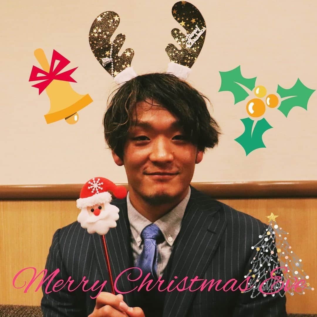 福岡ソフトバンクホークスさんのインスタグラム写真 - (福岡ソフトバンクホークスInstagram)「#happychristmaseve #2019年12月24日 #楽しいイヴを #松田遼馬 #softbankhawks #ホークス #奪sh」12月24日 20時17分 - softbankhawks_official