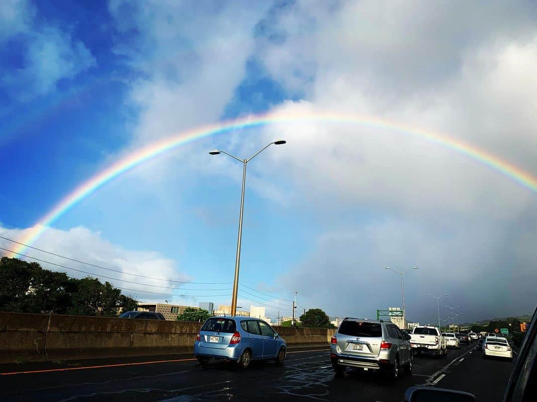福本幸子さんのインスタグラム写真 - (福本幸子Instagram)「Until next time🌈 #rainbowstate」12月24日 20時28分 - okinawajudy