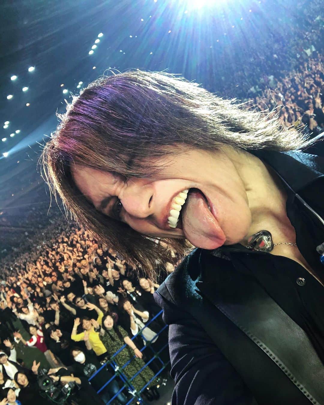 SUGIZOさんのインスタグラム写真 - (SUGIZOInstagram)「From LUNATIC X’MAS with Love 1222!!!!!」12月24日 20時52分 - sugizo_official