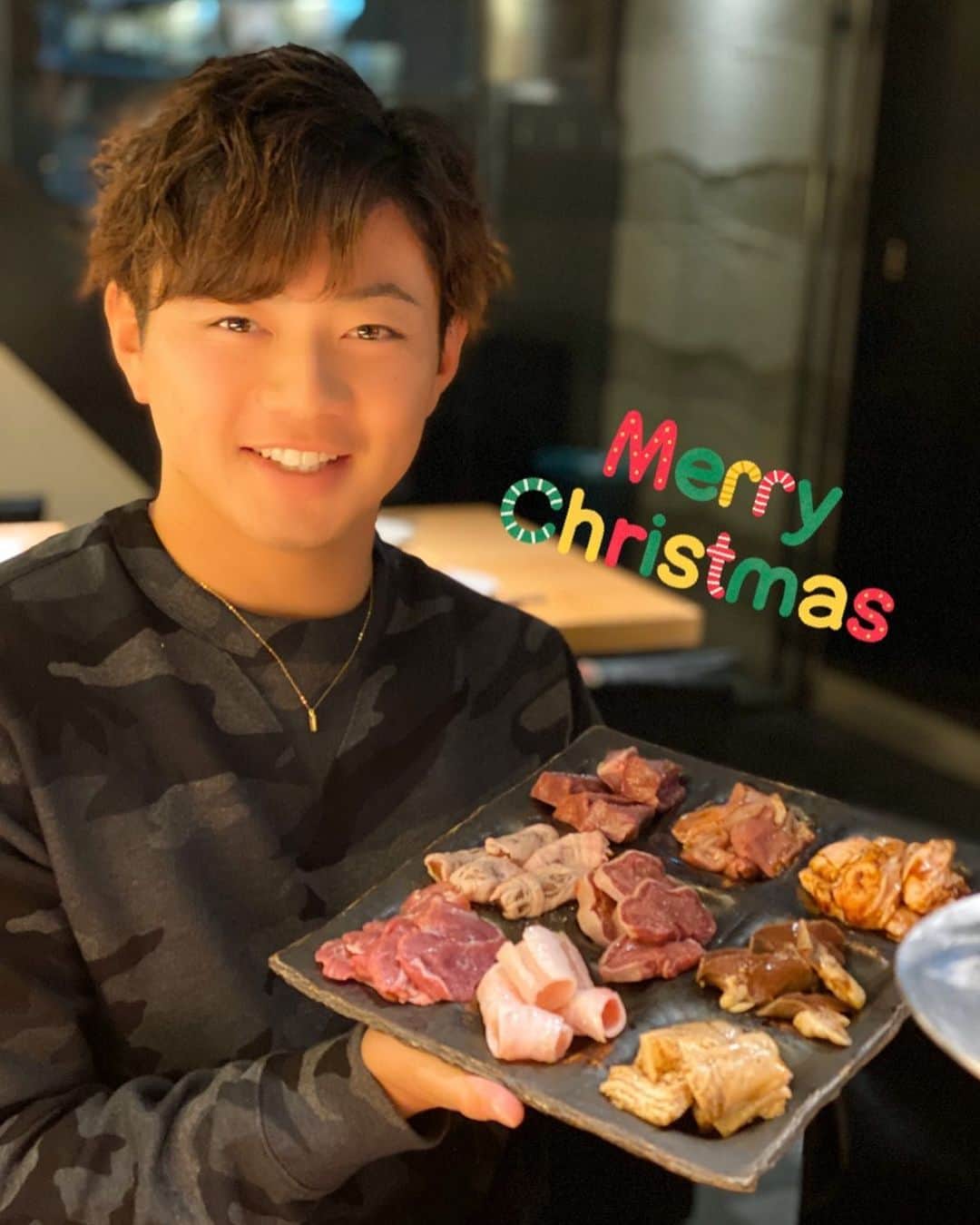 成田翔のインスタグラム：「メリークリスマス🎅  #成田翔」