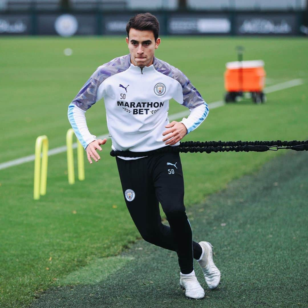 マンチェスター・シティFCさんのインスタグラム写真 - (マンチェスター・シティFCInstagram)「Christmas Eve feels 🥰🎄⁣ ⁣⁣ ⁣⁣ ⁣⁣ ⁣⁣ ⁣⁣ #mancity」12月24日 22時46分 - mancity